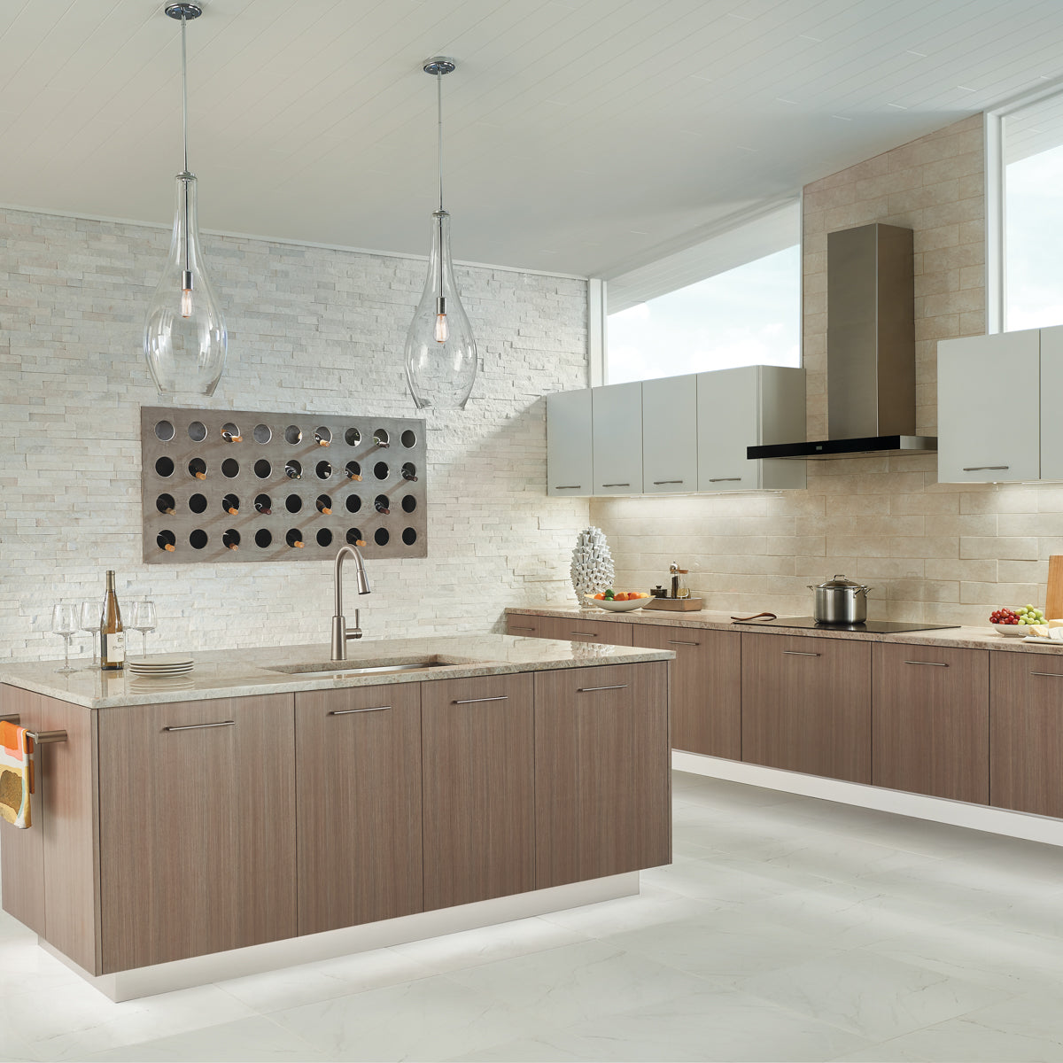 Kitchen with 8U30K12WHT 8U30K30WHT 6T116S30WH 6UCORDWH 42475CHCLR