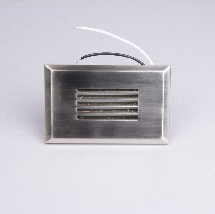 GML-GSL-LH-BNGM Lighting GSL-LH/LV 2W Louvered Vertical/Horizontal LED Step Light 30K