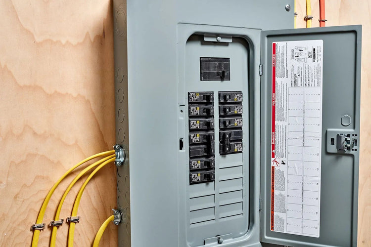 Circuit Breakers - COMMUNITY LIGHTING & ELECTRIC SUPPLY