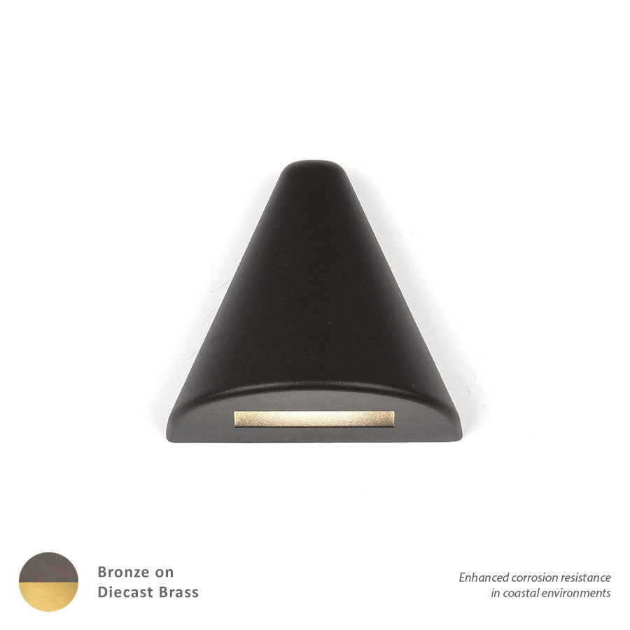 WAC-3021-27BBRWAC 3021 2.8W Triangle LED 12V Deck and Patio Light